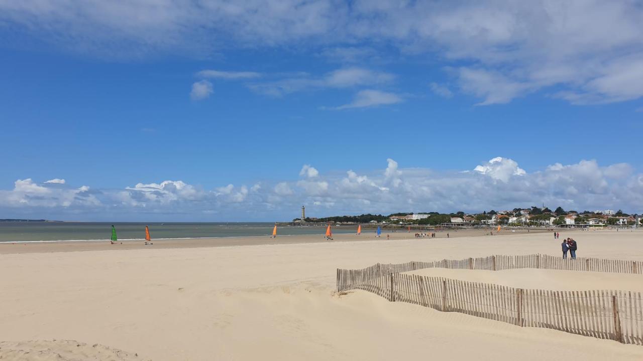 Appartement A 300M De La Plage Saint-Georges-de-Didonne Exterior foto
